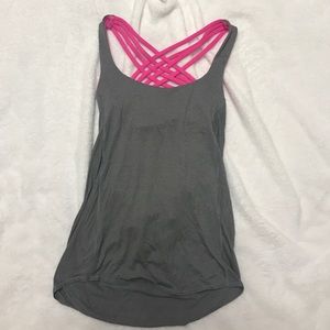 lululemon free to be wild tank size 2